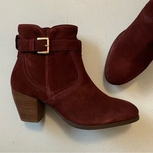 Diba Burgundy Suede Leather Heeled Sleek Ankle Bootie Size 8.5 Boots NWT
